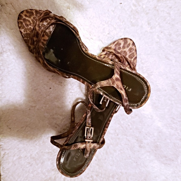 FIONI Clothing Shoes - 🔥 HP🔥7-28-19🔥FINAL PRICE 🔥 NWOT FIONI HEELS🔥 FIONI Clothing Shoes - 🔥 HP🔥7-28-19🔥FINAL PRICE 🔥 NWOT FIONI HEELS🔥